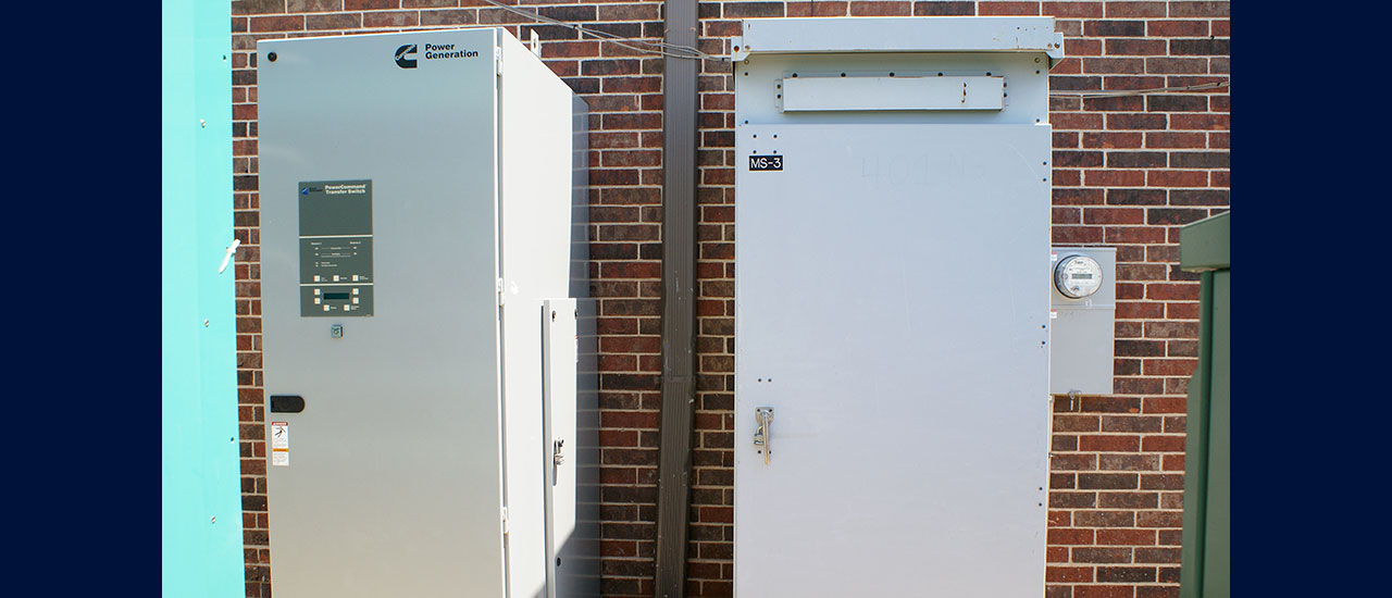 1600 Amp Automatic Transfer Switch and 1600 Amp Main Switch